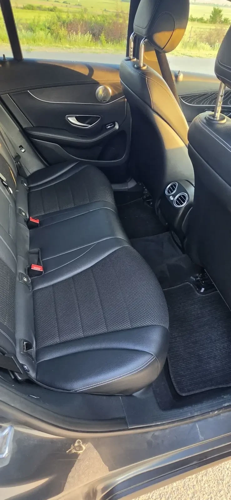 Mercedes-Benz GLC 350, снимка 7 - Автомобили и джипове - 54794515