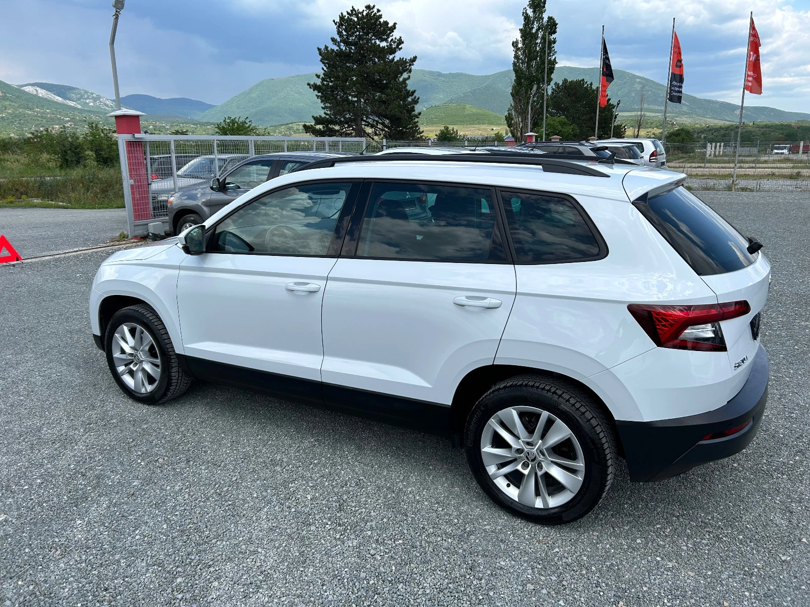 Skoda Karoq (KATO НОВА) - изображение 9