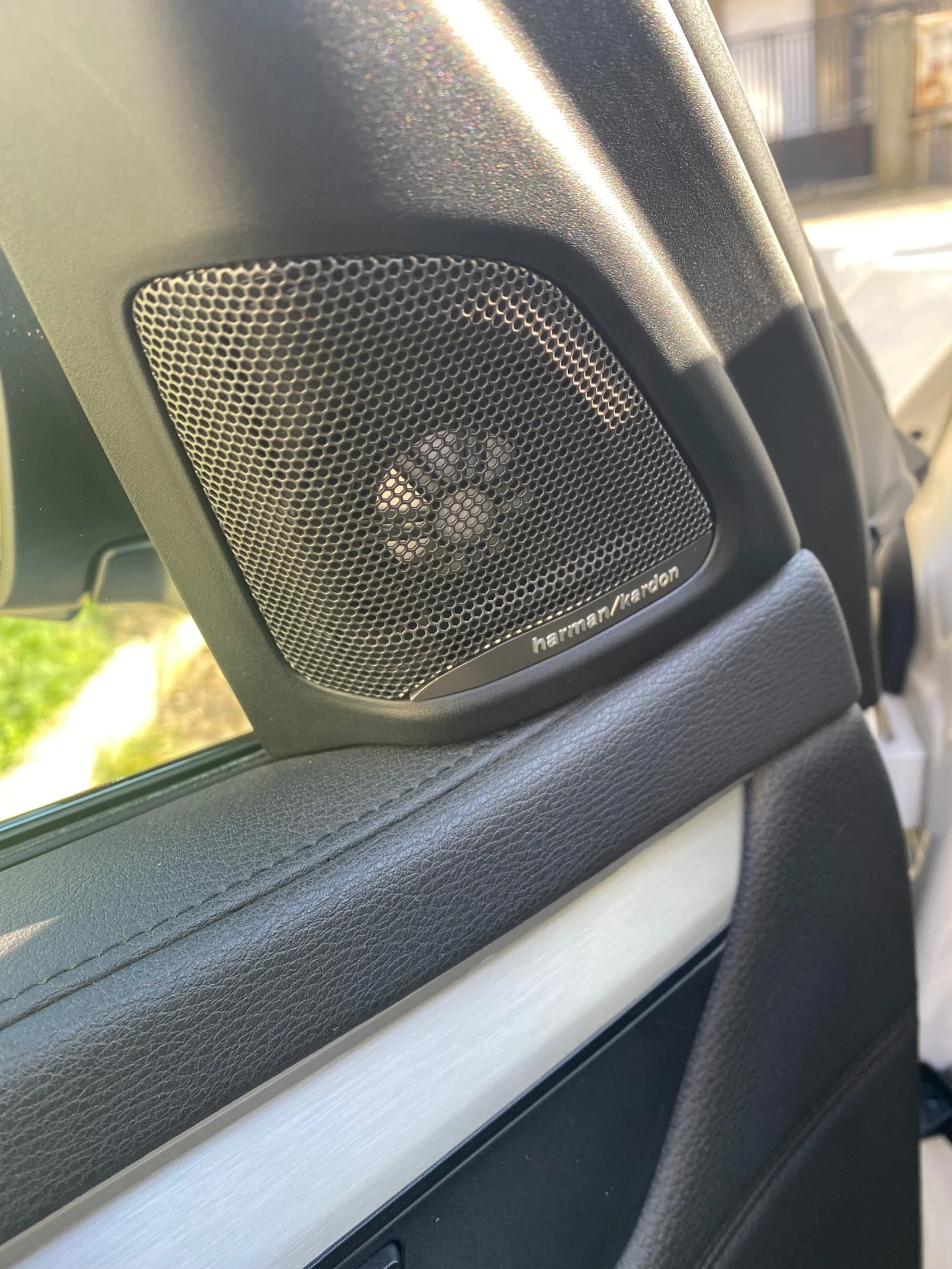 BMW X6  3.0D X-DRIVE HEAD UP HARMAN/KARDON SOFT CLOSE TV - изображение 8