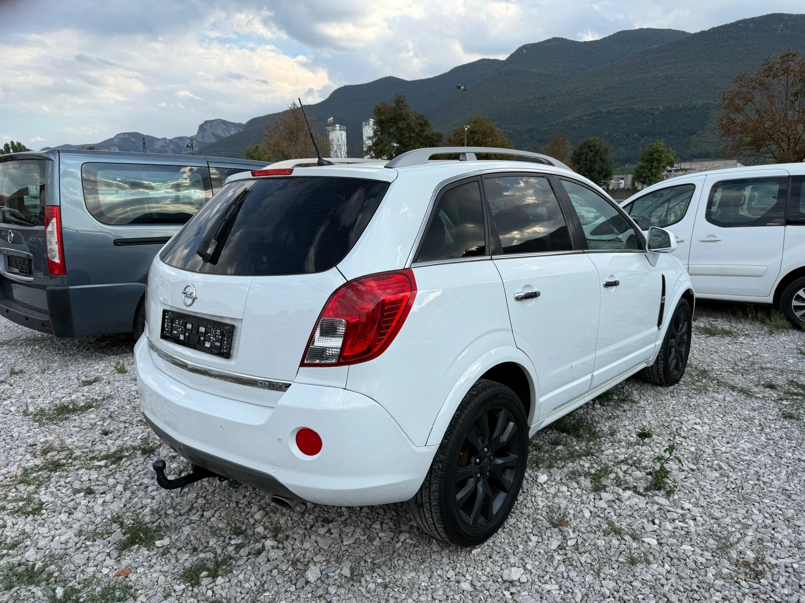 Opel Antara 2.2CDTI 4x4 COSMO - изображение 5