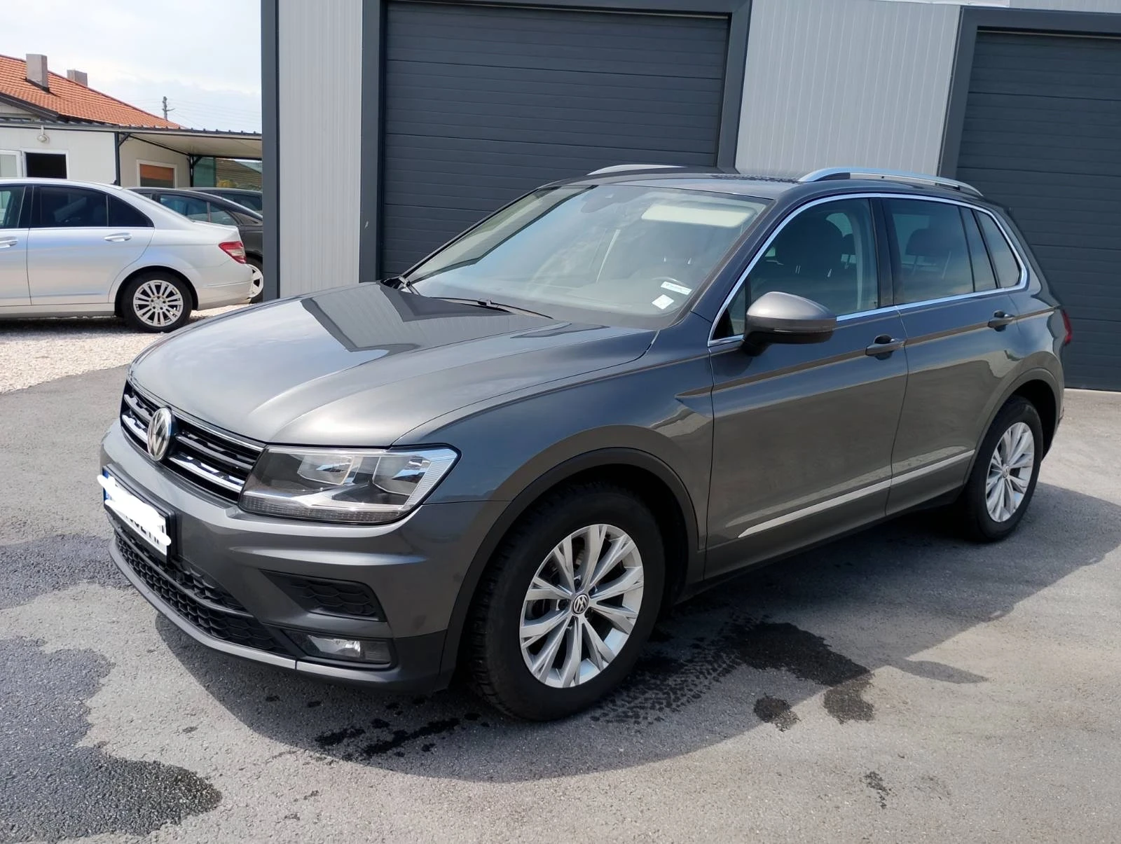 VW Tiguan  - изображение 3