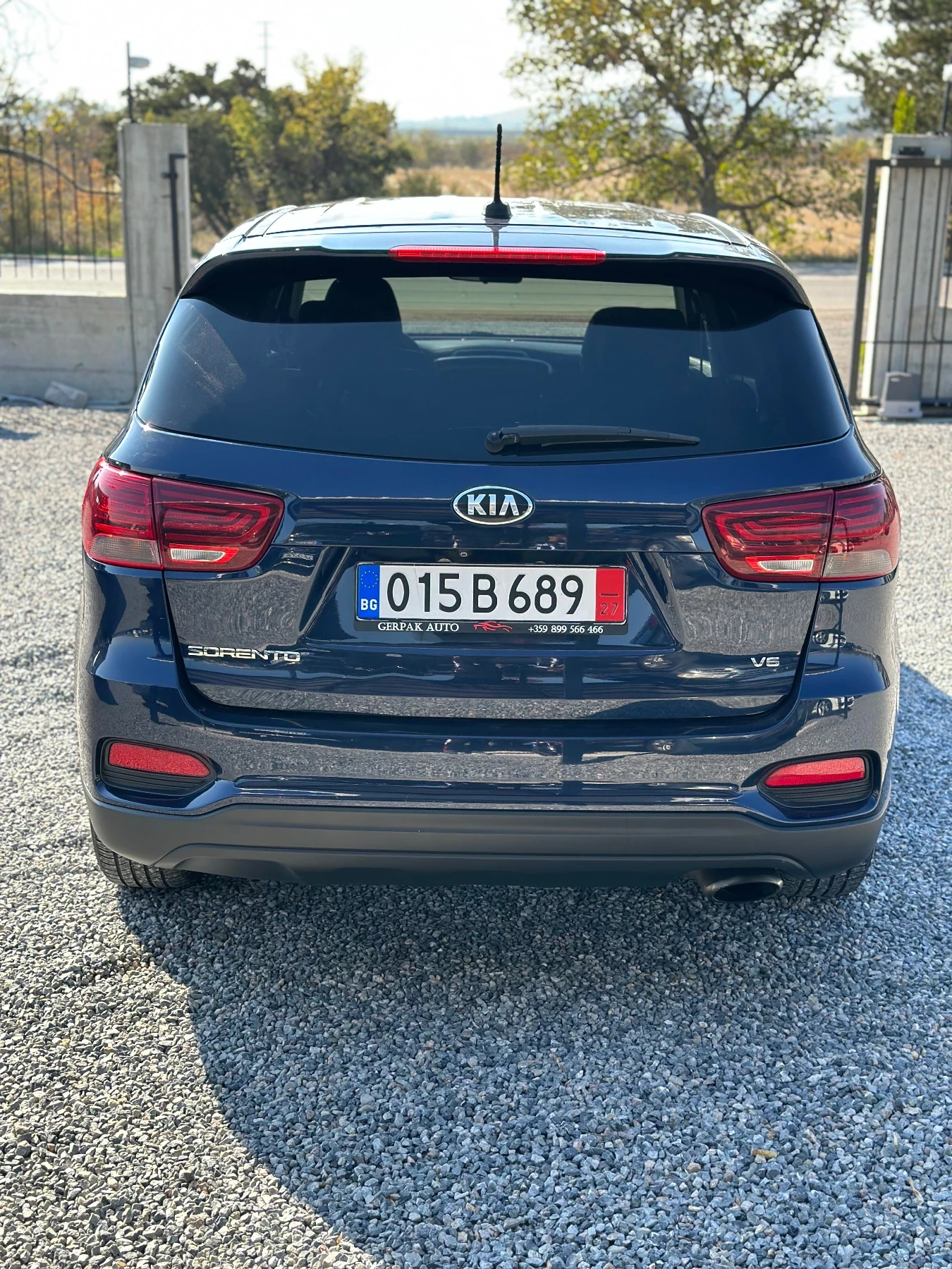 Kia Sorento 3.3 4x4 - изображение 4