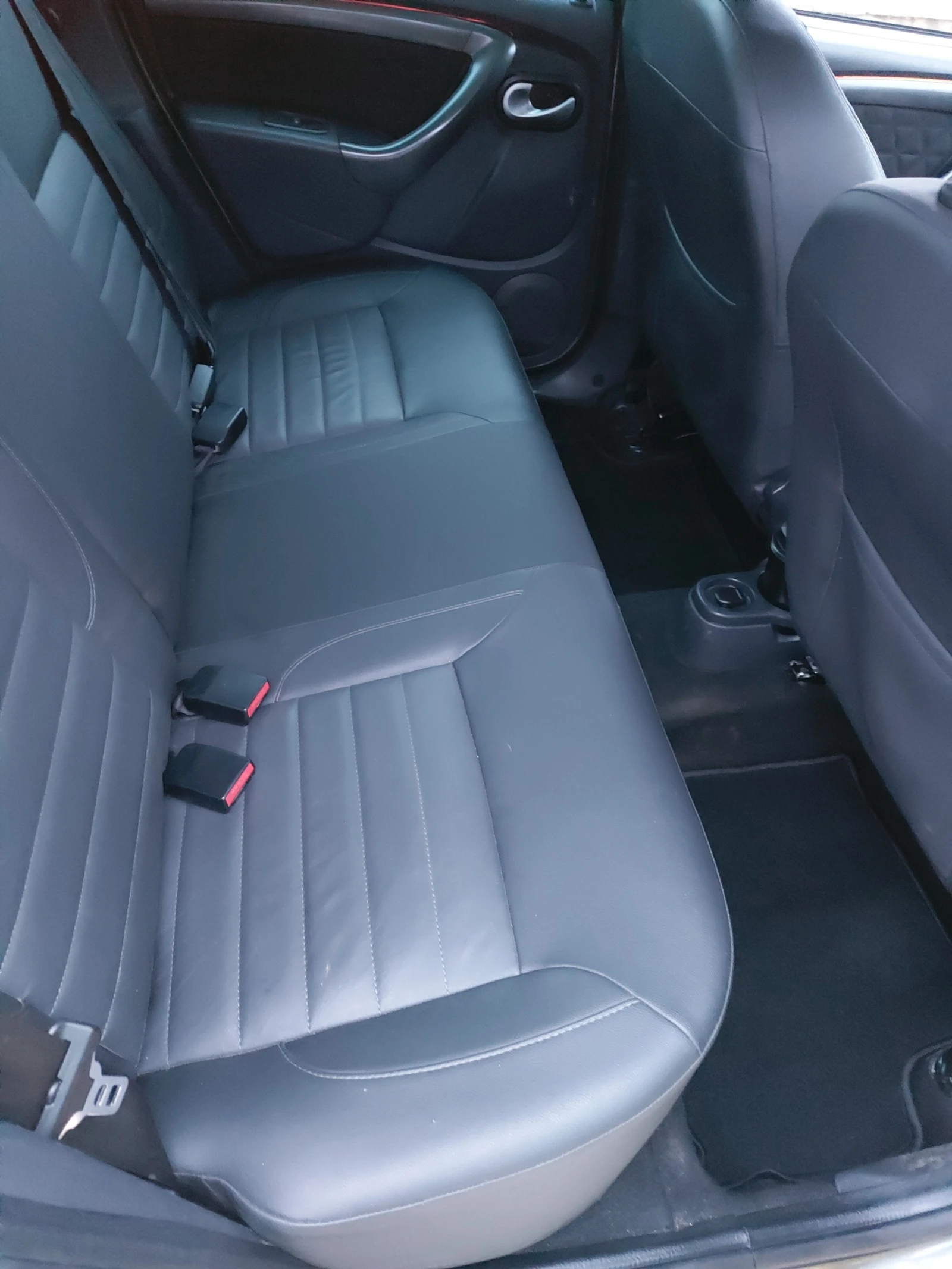 Dacia Duster | Mobile.bg � ����������� 12