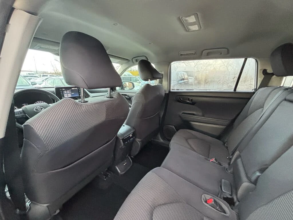 Toyota Highlander, снимка 16 - Автомобили и джипове - 53861690