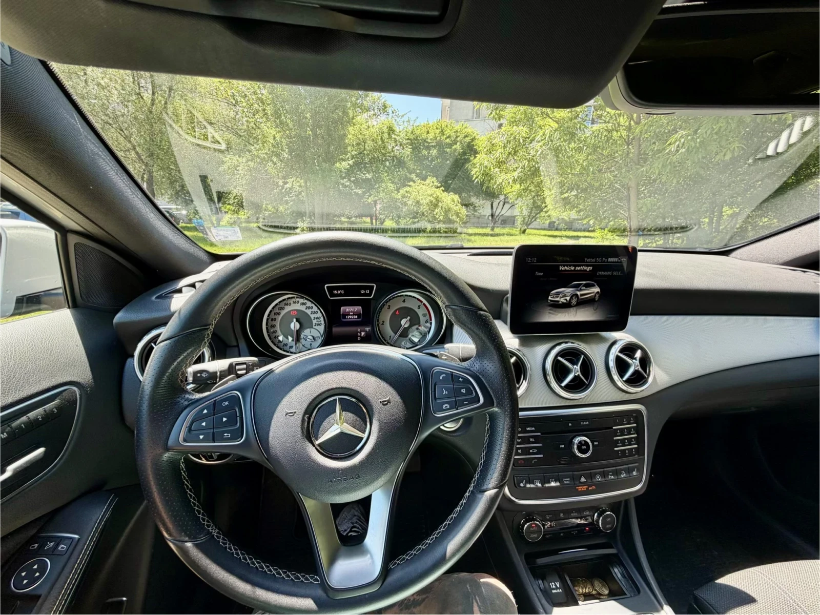 Mercedes-Benz GLA 220 РЕАЛНИ КИЛОМЕТРИ !!!, снимка 8 - Автомобили и джипове - 54257047