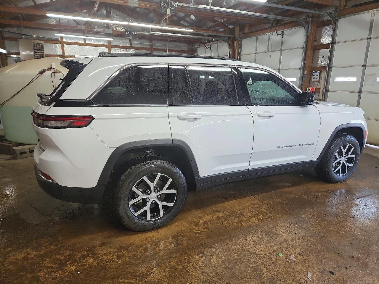 Jeep Grand cherokee 3.6l Limited, снимка 3 - Автомобили и джипове - 54416494