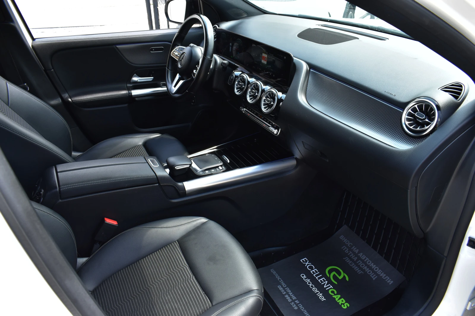 Mercedes-Benz GLA 200 PLUG-IN-HYBRID, снимка 10 - Автомобили и джипове - 54675273