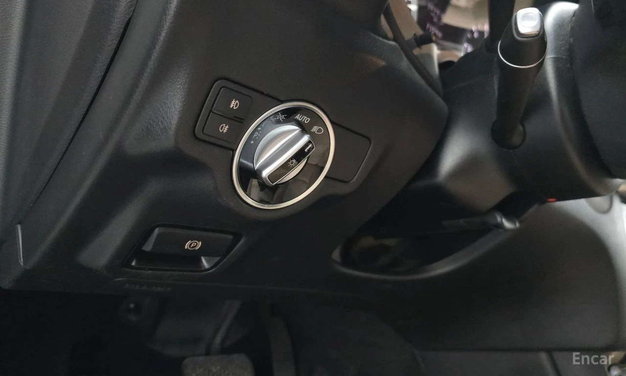 Infiniti QX30 2.0t* Premium* 4WD, снимка 13 - Автомобили и джипове - 54964745