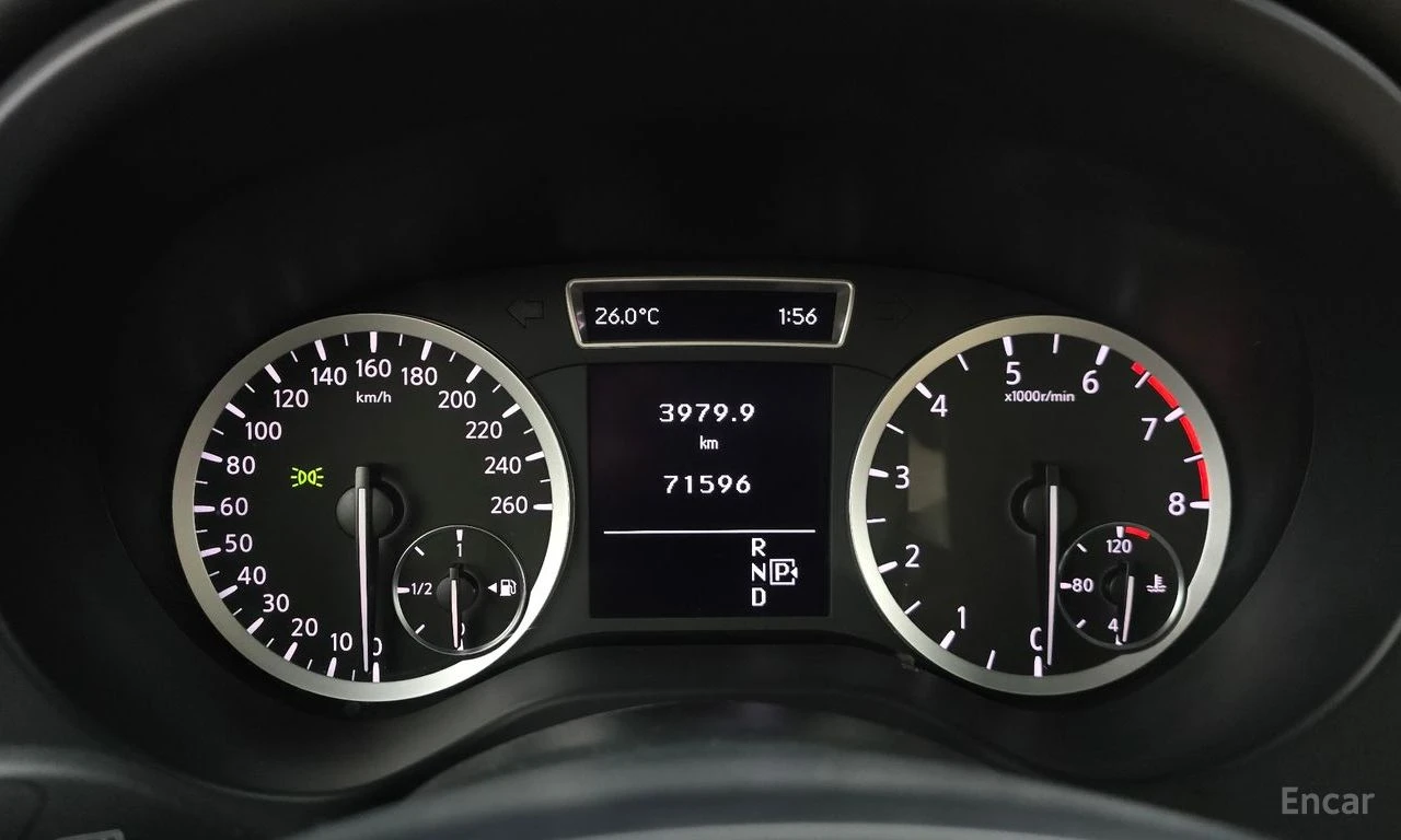 Infiniti QX30 2.0t* Premium* 4WD, снимка 8 - Автомобили и джипове - 54964745