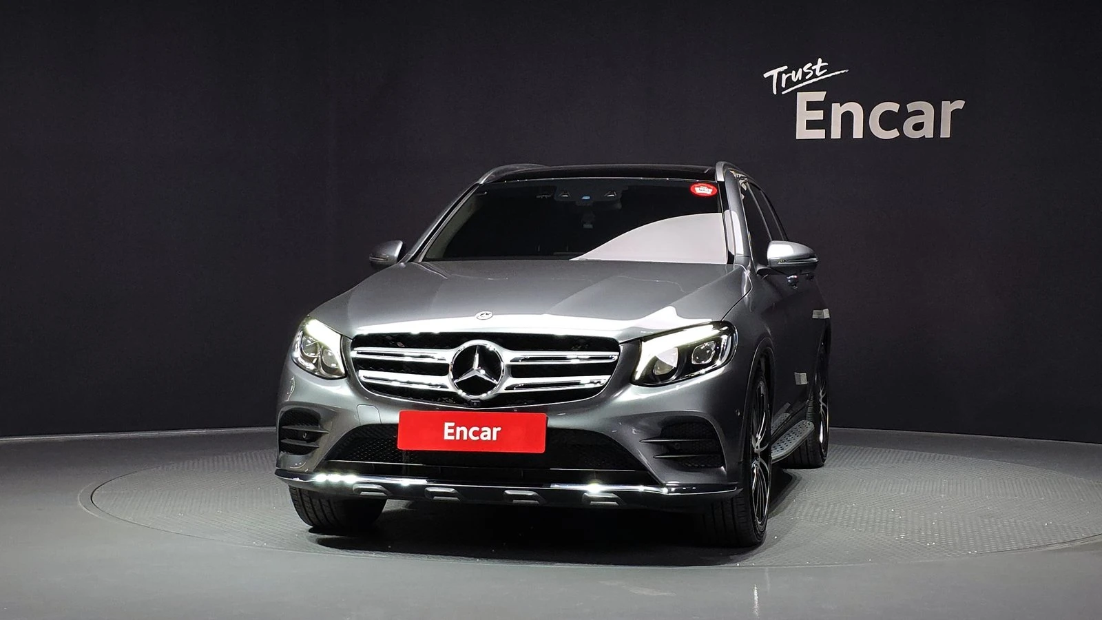 Mercedes-Benz GLC 300 ЛЮК* HUD* 360* KEYLESS* ПОДГРЕВ ВОЛАН* КРАЙНА ЦЕНА, снимка 3 - Автомобили и джипове - 55271955