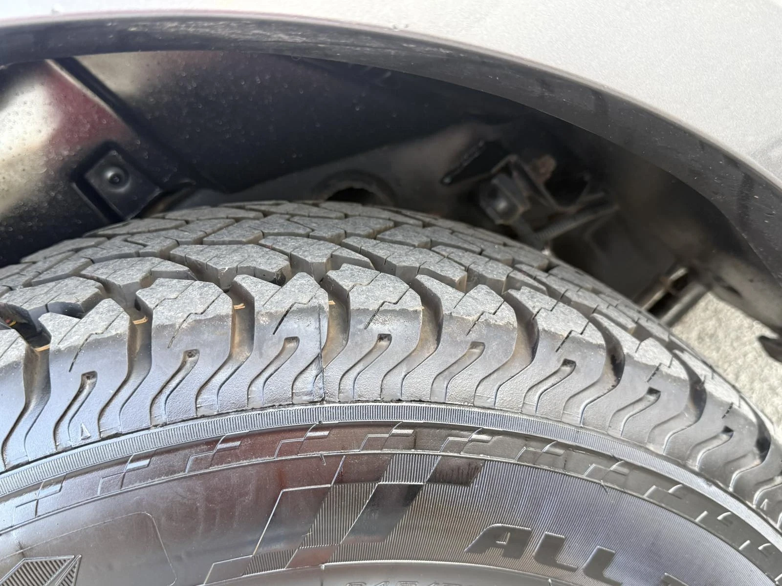 Kia Sorento 2.5/КОЖА/НАВИ, снимка 9 - Автомобили и джипове - 55467335