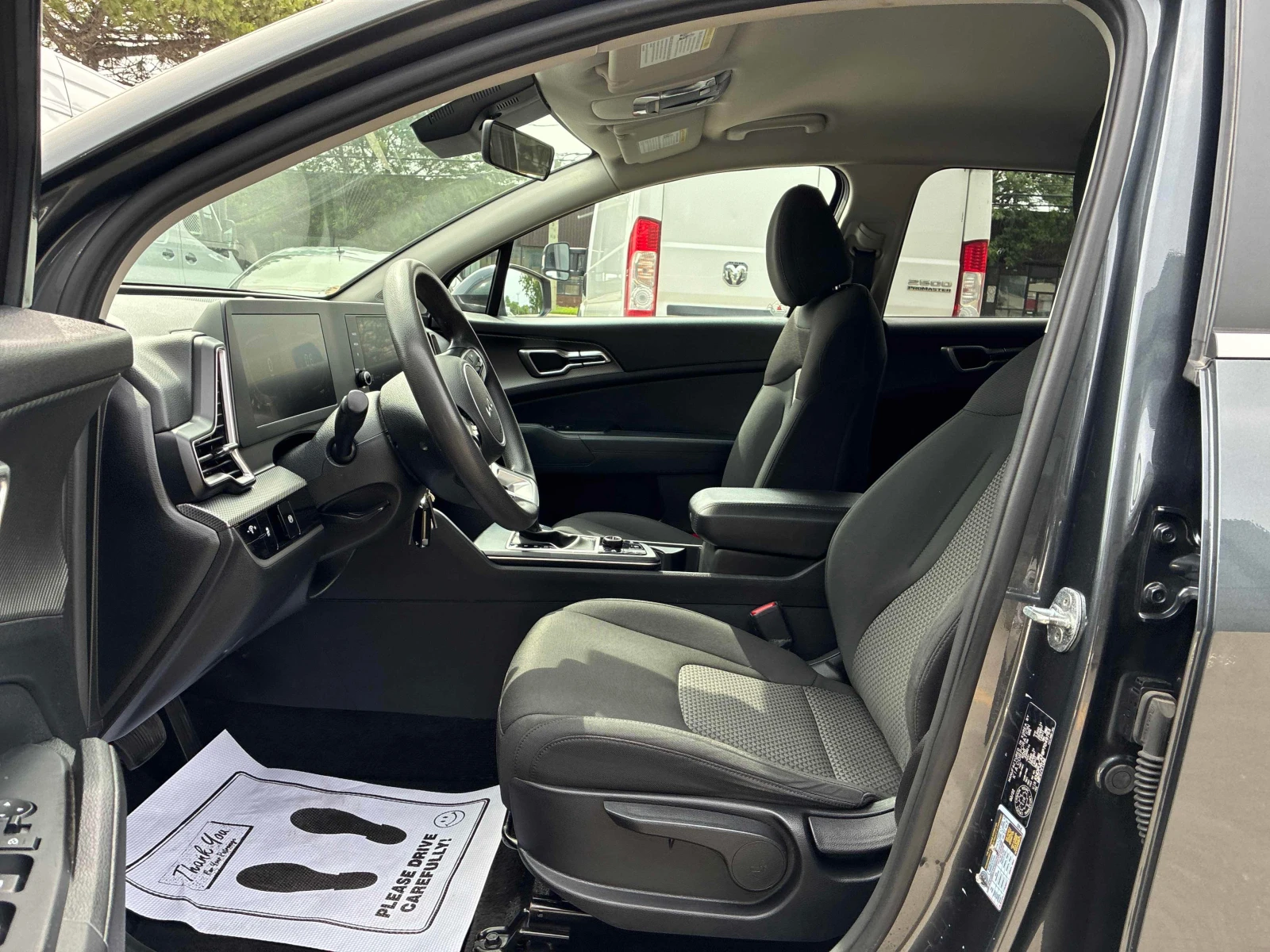 Kia Sportage * AWD * CARFAX * ОПЦИЯ ЗА ФИНАНСИРАНЕ, снимка 12 - Автомобили и джипове - 55979865