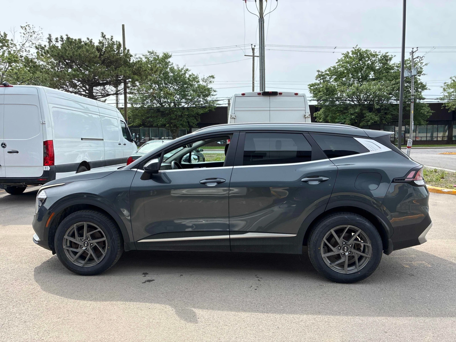 Kia Sportage * AWD * CARFAX * ОПЦИЯ ЗА ФИНАНСИРАНЕ, снимка 2 - Автомобили и джипове - 55979865