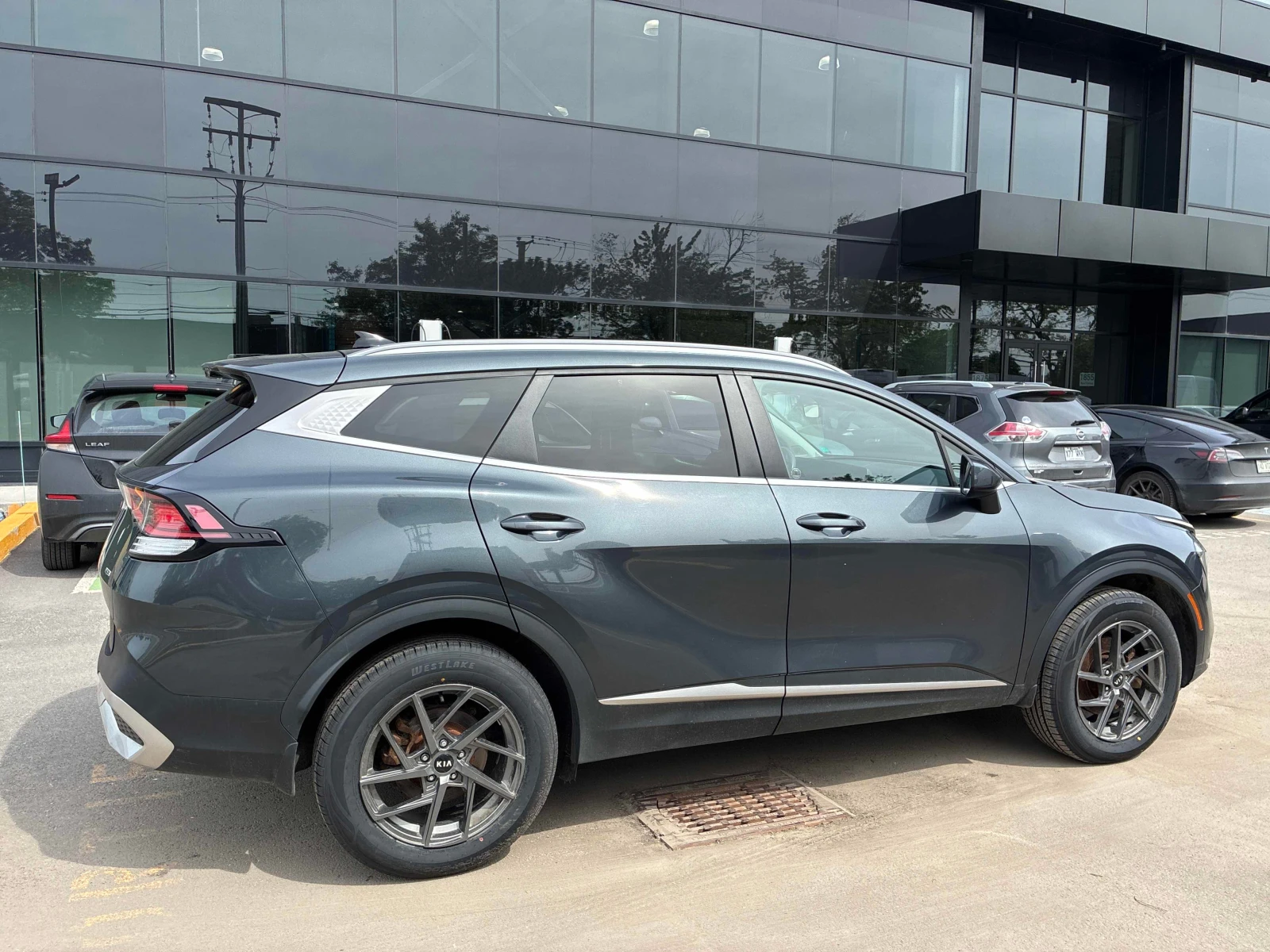 Kia Sportage * AWD * CARFAX * ОПЦИЯ ЗА ФИНАНСИРАНЕ, снимка 3 - Автомобили и джипове - 55979865