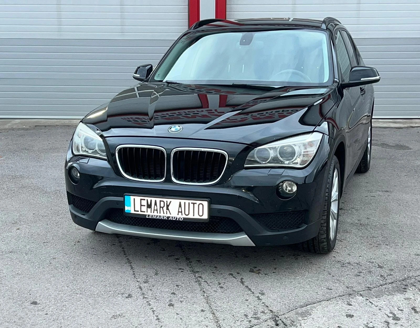 BMW X1 2.0D AUTOMATIK X-DRIVE NAVI LEDER EVRO 5B ЛИЗИНГ!!, снимка 4 - Автомобили и джипове - 56068654