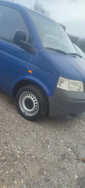 VW T5 1.9 TDI 75 Kw, снимка 2