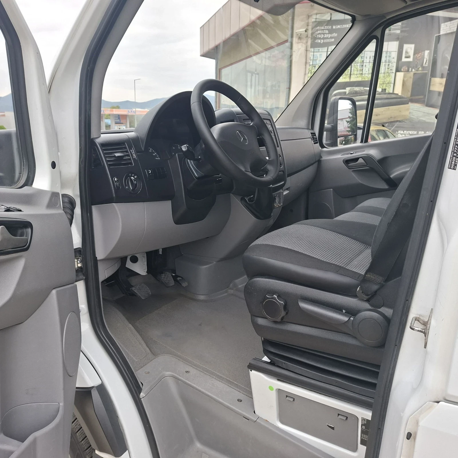 Mercedes-Benz Sprinter 516 516CDI    3.5.  221000  | Mobile.bg   11