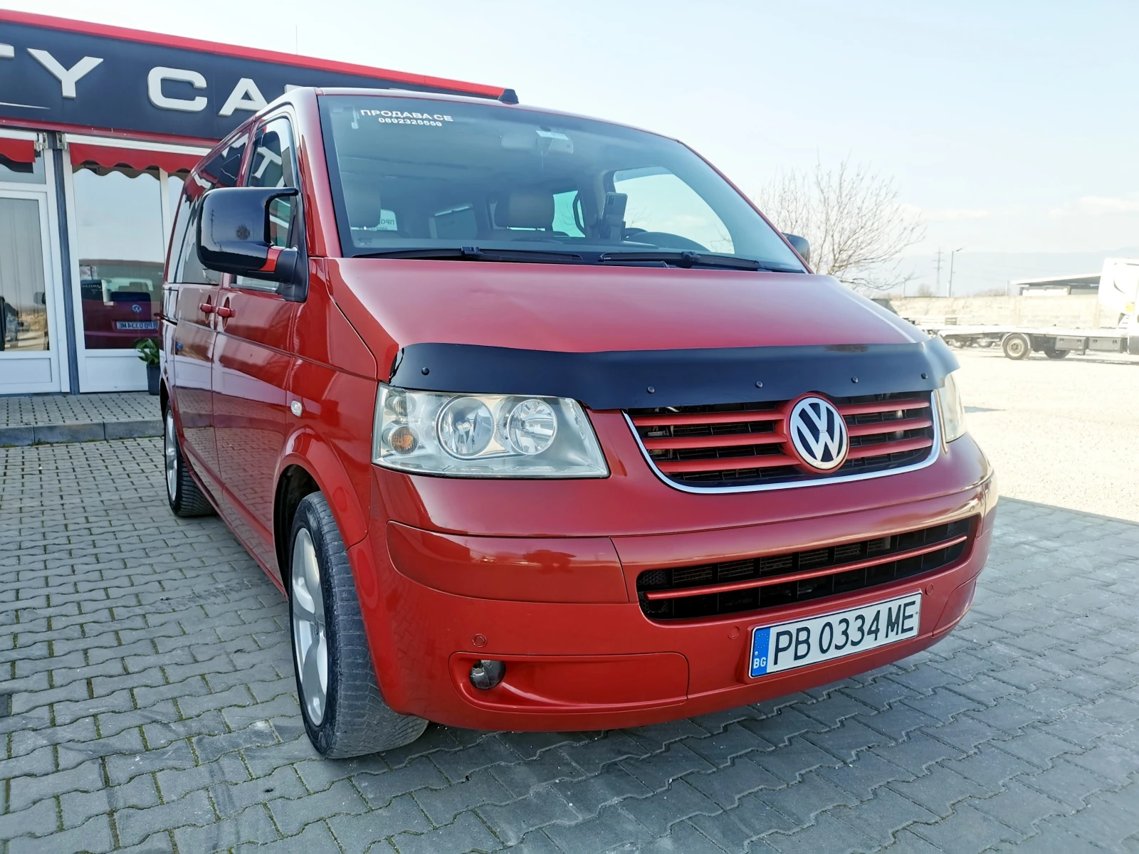 VW T5 Multivan 2.5 TDI, снимка 4 - Бусове и автобуси - 53856836