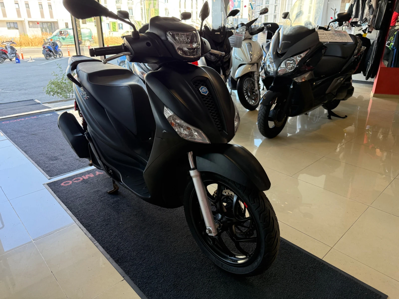 Piaggio Medley 155ABS - изображение 2