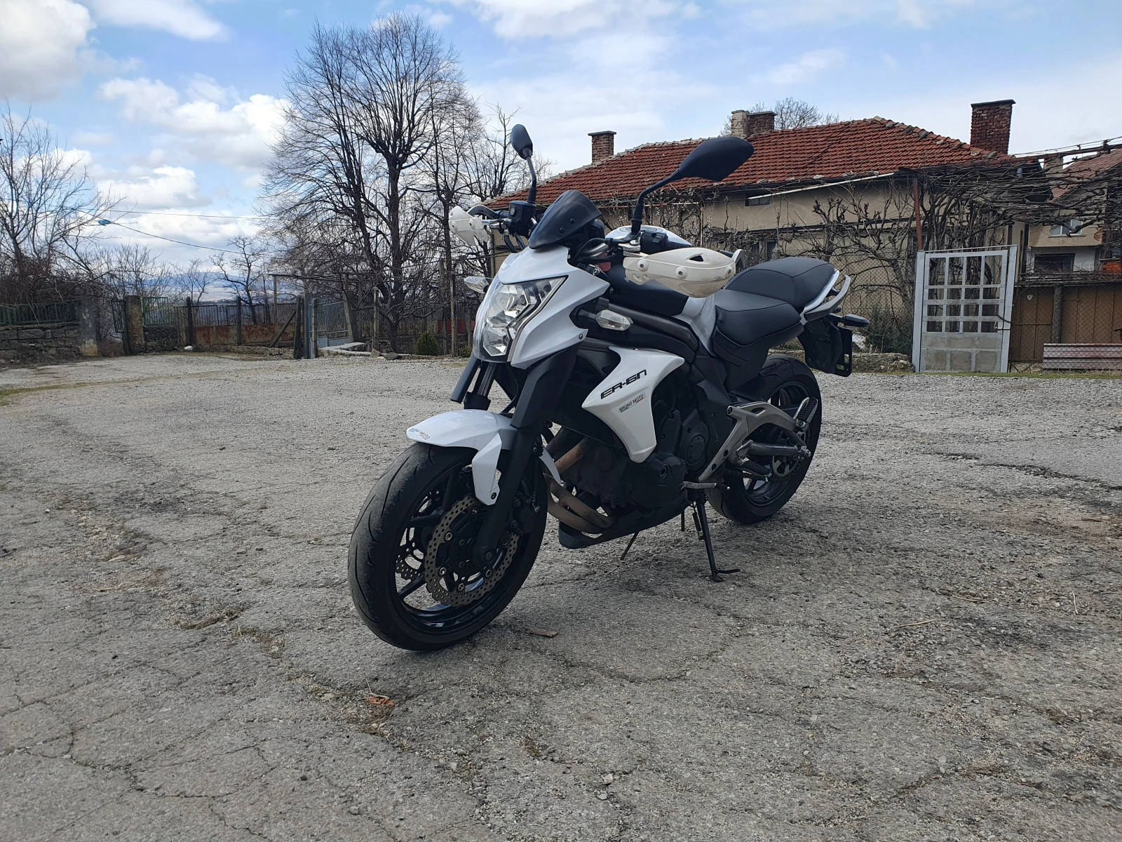 Kawasaki ER 6N 650i 2013год., снимка 4 - Мотоциклети и мототехника - 54086147