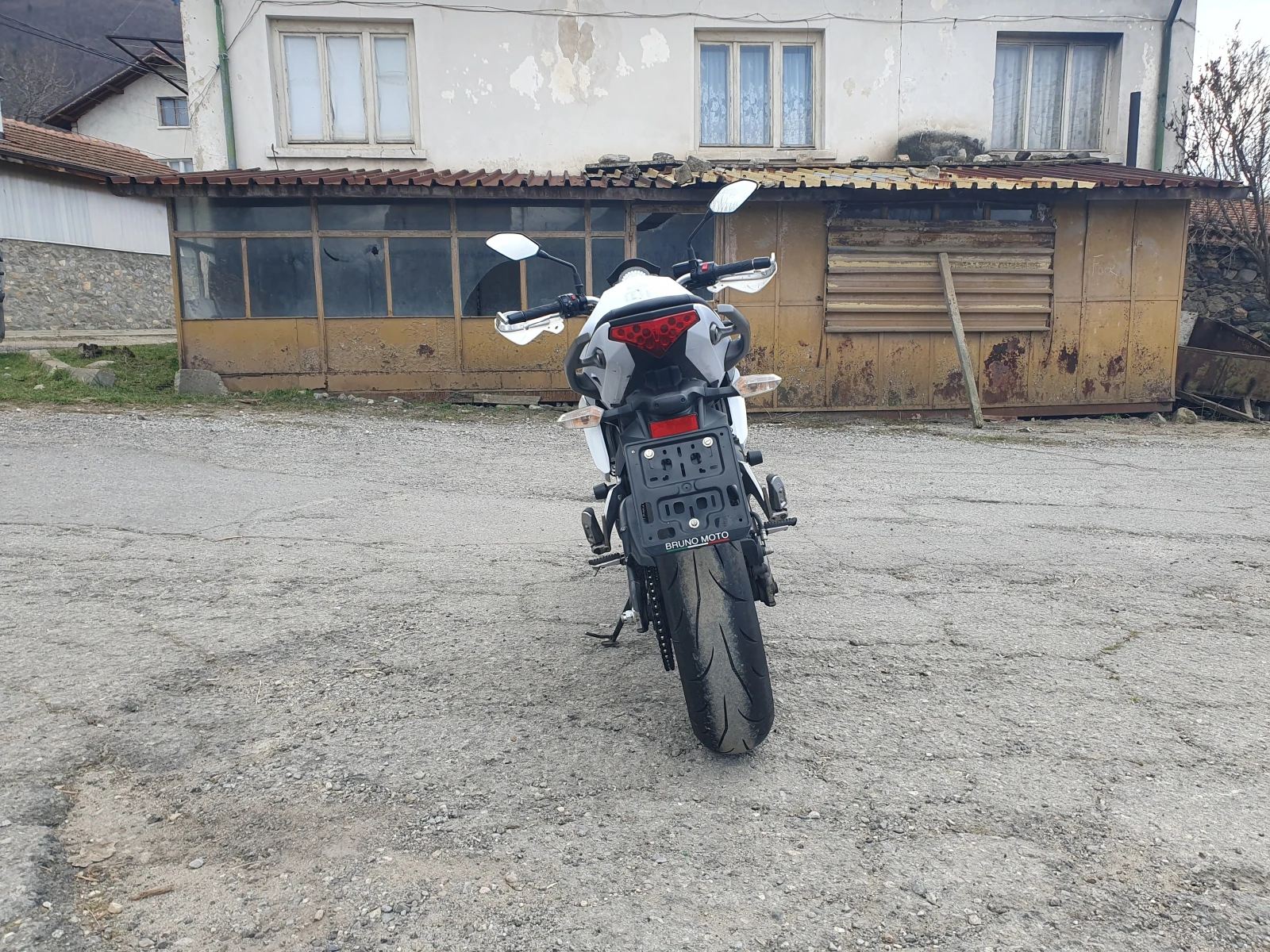 Kawasaki ER 6N 650i 2013год., снимка 7 - Мотоциклети и мототехника - 54086147