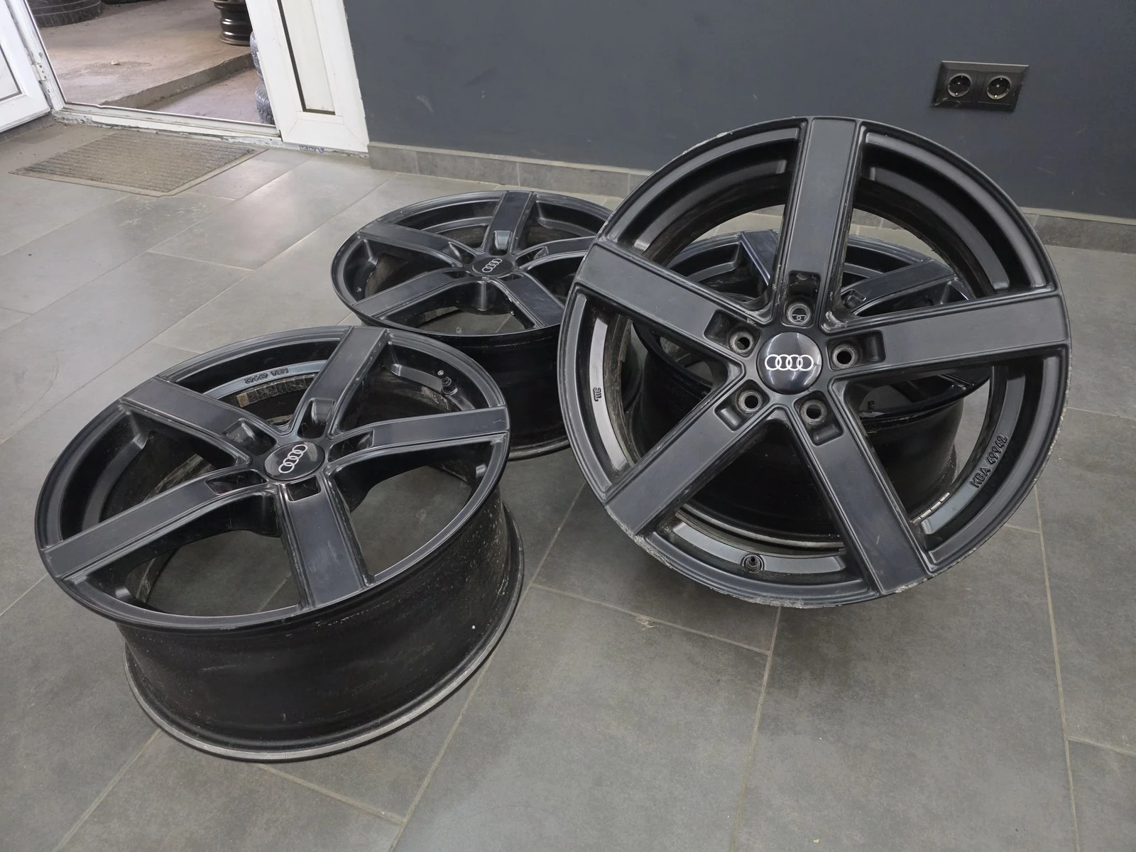 Джанти за Audi, снимка 3 - Гуми и джанти - 56718803