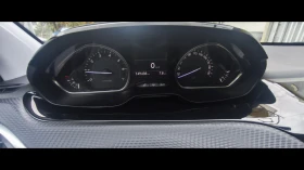 Peugeot 2008 1.6i-120к.с Панорама Нави Кожен Салон Подгрев, снимка 11