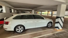 Skoda Superb, снимка 3