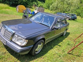 Mercedes-Benz 124, снимка 8