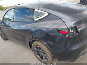 Tesla Model Y Long Range, снимка 6