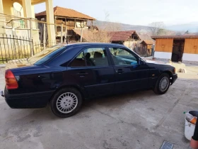 Mercedes-Benz C 200, снимка 4