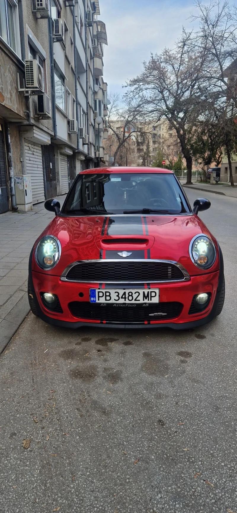 Mini Cooper s Пълен  пакет John Cooper Works , снимка 13 - Автомобили и джипове - 48032784