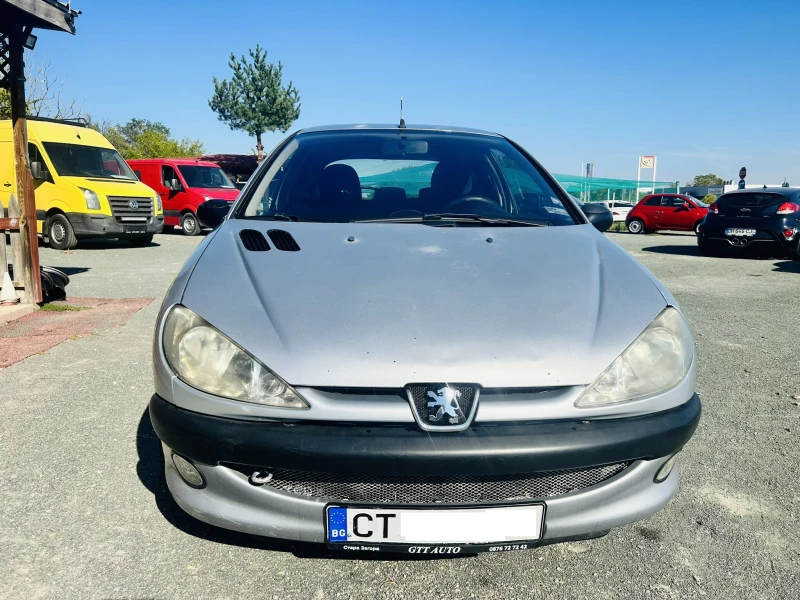 Peugeot 206 1.4 HDi, снимка 8 - Автомобили и джипове - 47386356