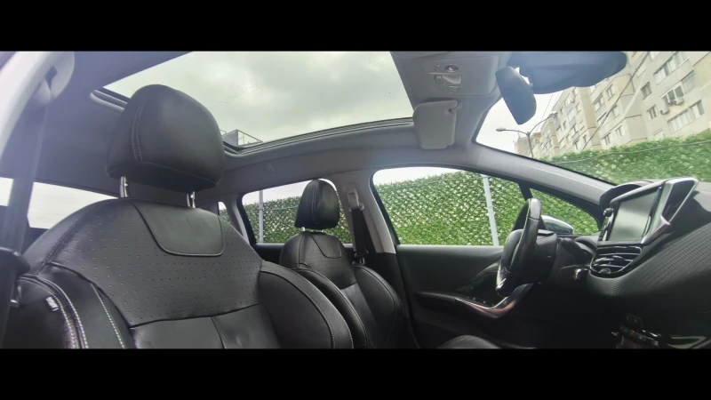 Peugeot 2008 1.6i-120к.с Feline Titane, снимка 14 - Автомобили и джипове - 50532259