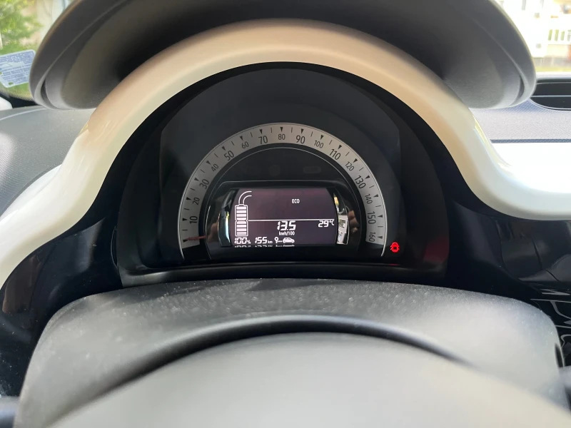 Renault Twingo 22kw 200km пробег кожа нави, снимка 14 - Автомобили и джипове - 52225045