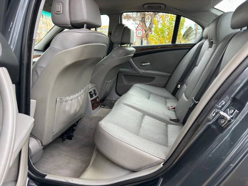 BMW 530 FACELIFT, снимка 11 - Автомобили и джипове - 52373406