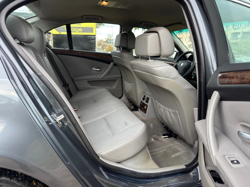 BMW 530 FACELIFT, снимка 12 - Автомобили и джипове - 52373406