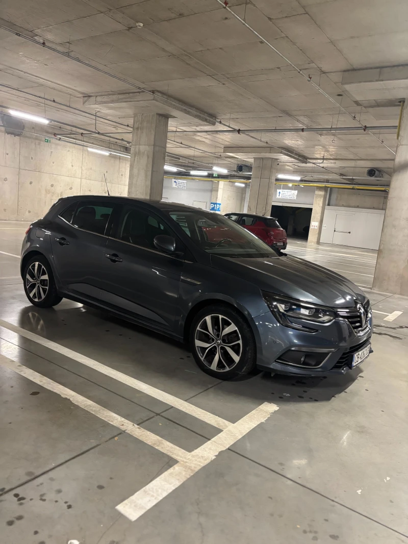Renault Megane BOSE, снимка 14 - Автомобили и джипове - 52756300