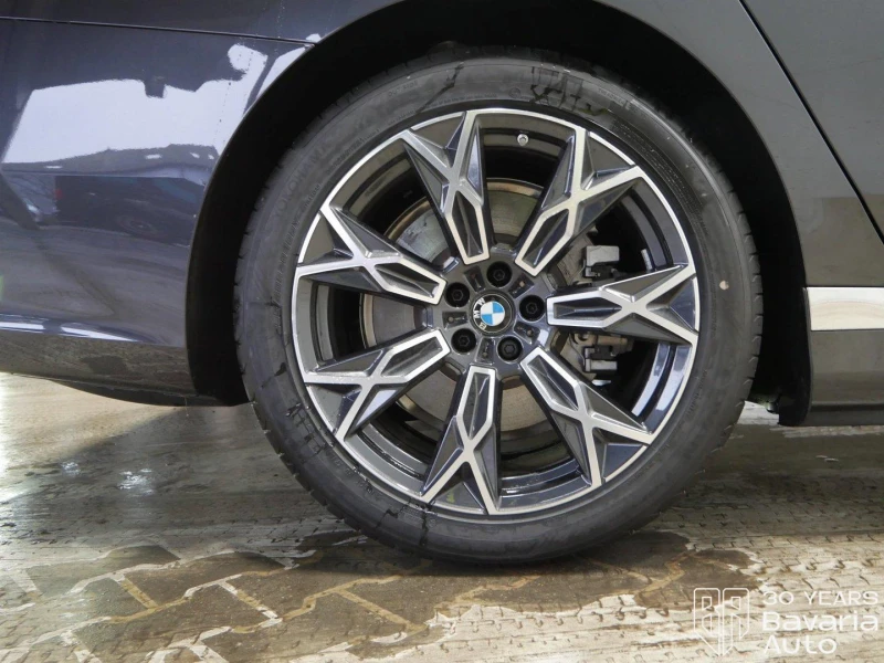 BMW i7 60 xDrive eDrive, снимка 17 - Автомобили и джипове - 52775452