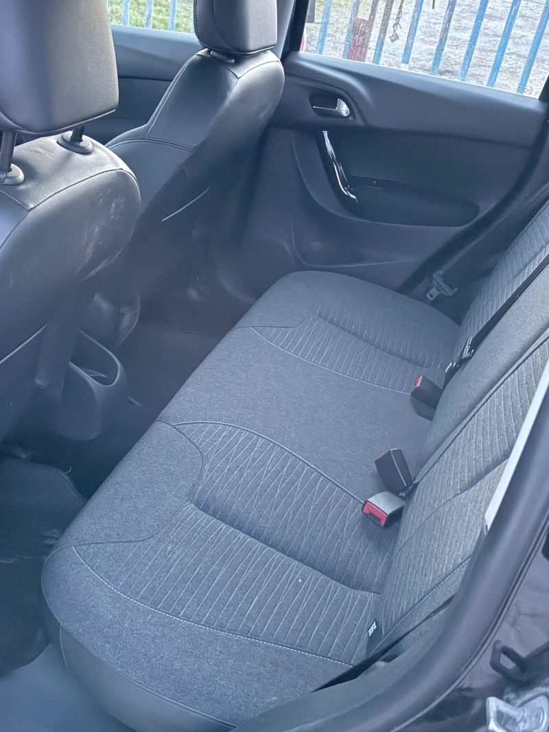 Citroen C3 1.2i klima face, снимка 11 - Автомобили и джипове - 52844208