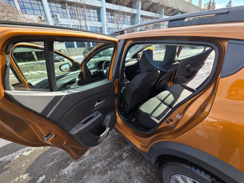 Dacia Sandero Stepway, снимка 5 - Автомобили и джипове - 53043347