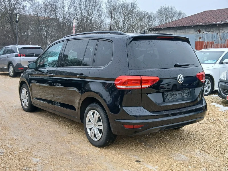 VW Touran АВТОМАТИК ЕВРО 6 , снимка 4 - Автомобили и джипове - 53285536