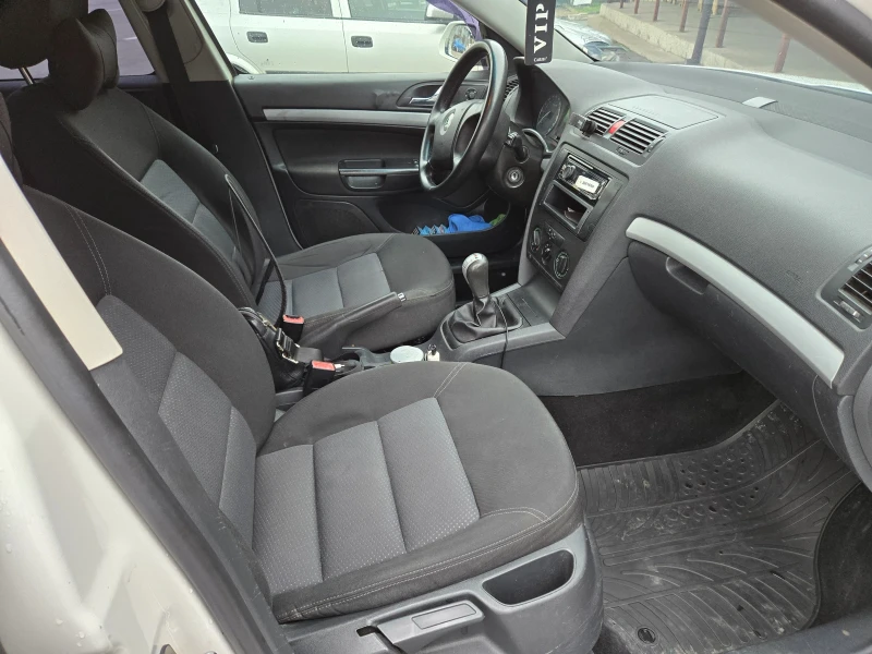 Skoda Octavia 1.9 TDI 105hp 4x4, снимка 10 - Автомобили и джипове - 53286052