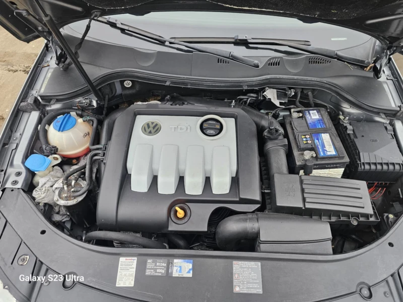 VW Passat 1.9 TDI, снимка 6 - Автомобили и джипове - 53493909