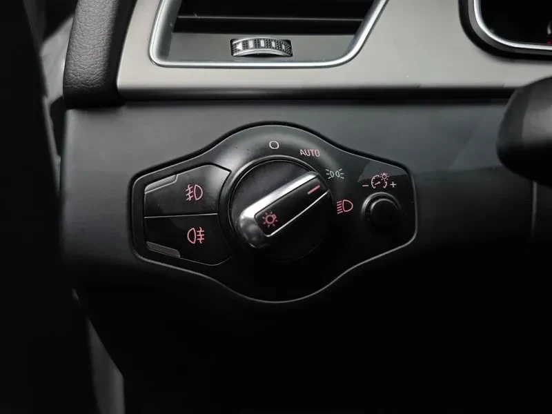 Audi A5 2.0 TDI Quattro, снимка 16 - Автомобили и джипове - 54551503