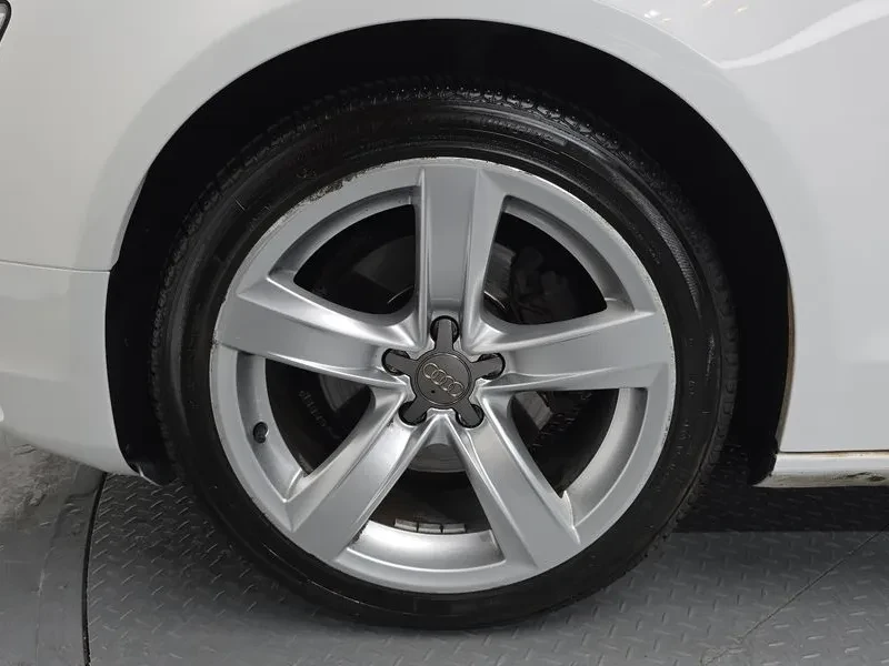 Audi A5 2.0 TDI Quattro, снимка 5 - Автомобили и джипове - 54551503