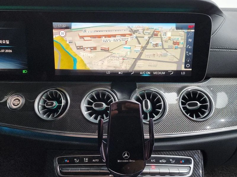 Mercedes-Benz CLS CLS400d 4MATIC AMG Line| 335к.с.| ВКЛ.ТЕХНОТЕСТ, снимка 12 - Автомобили и джипове - 55612404