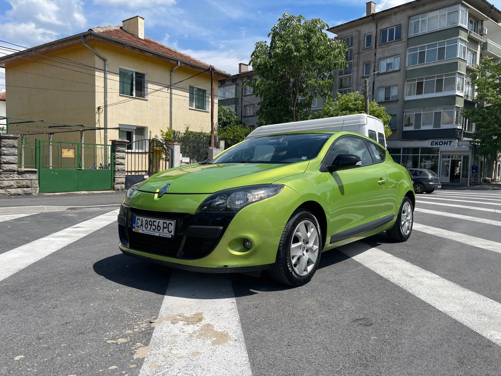 Renault Megane Coupe 1.5 DCI - изображение 2