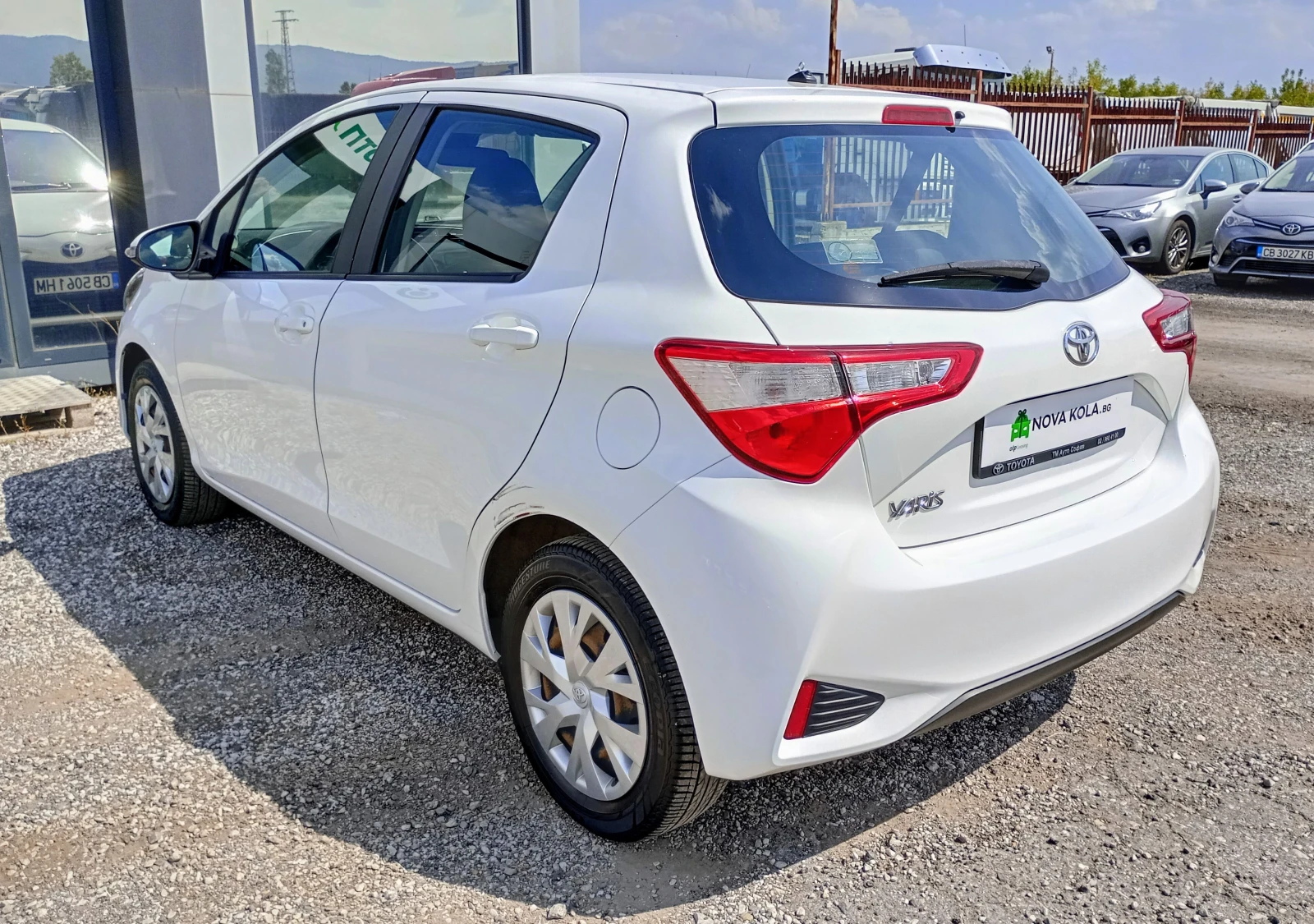 Toyota Yaris 1.5 Dual-VVT-iE - изображение 3