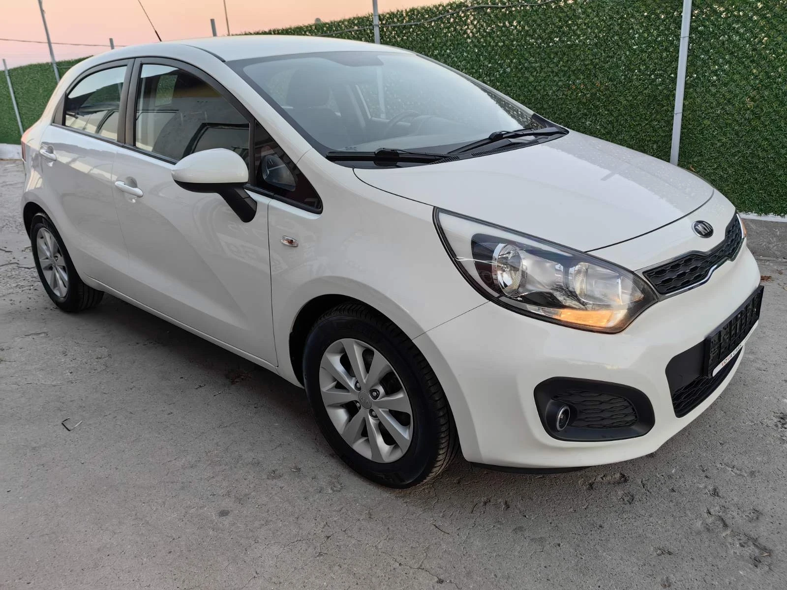 Kia Rio 1.4crdi-90к.с* Евро-5*  - изображение 5